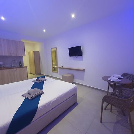 Sun Plaza Suites - Adults Only Aya Napa Dış mekan fotoğraf