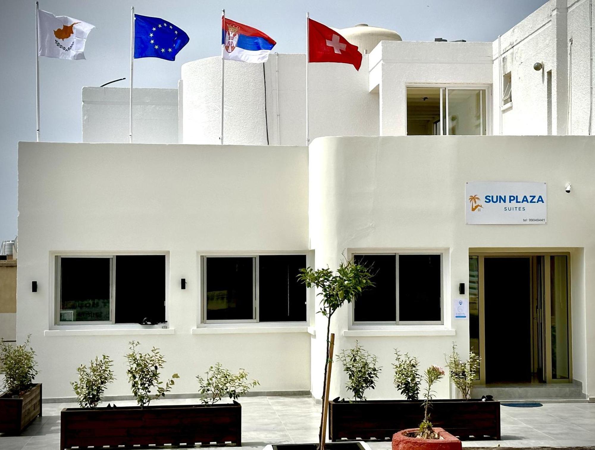Sun Plaza Suites - Adults Only Aya Napa Dış mekan fotoğraf